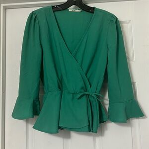 Green women’s top
